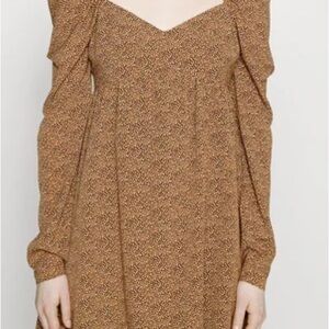 DKNY long puff sleeves leopard